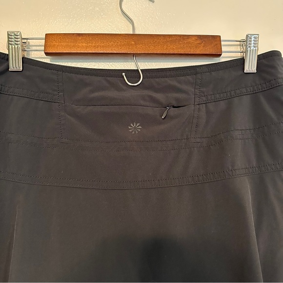 Athleta Everyday Skort Longer Length Skirt size 8 Tall Black - Picture 6 of 9